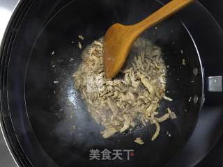 Stir-fried Shredded Pork with Head Vegetables recipe