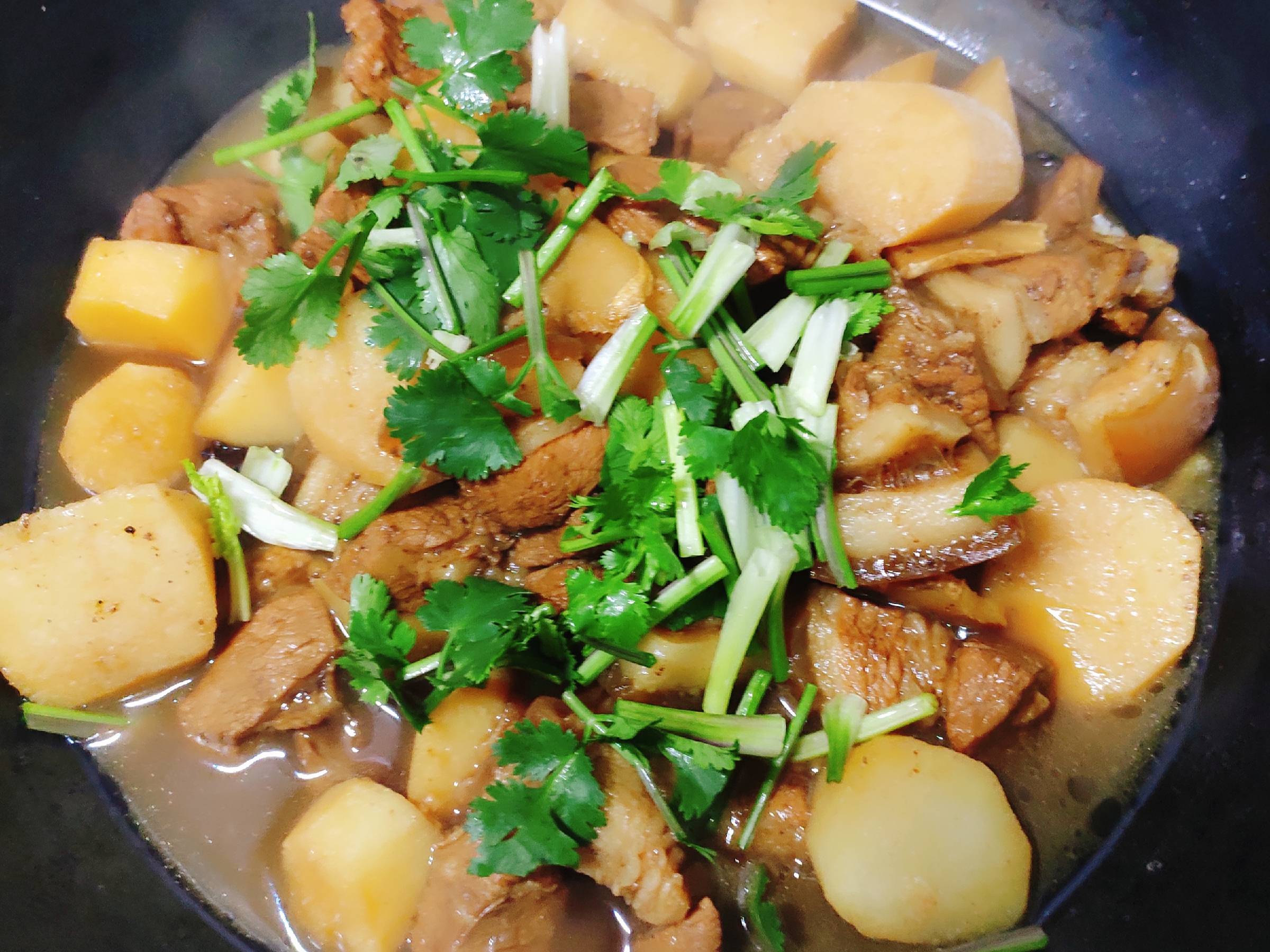 Stewed Yam with Braised Pork without A Drop of Oil recipe