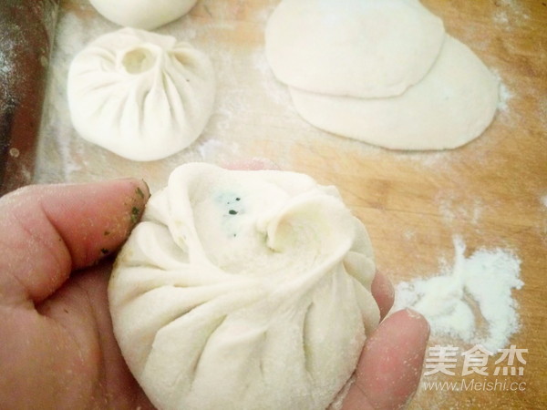 Wild Amaranth and Pork Buns recipe