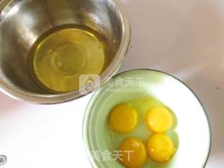 #aca烤明星大赛#spinach Cake Roll recipe