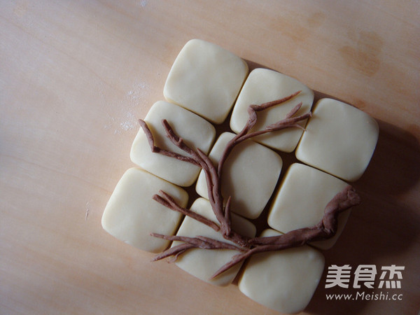 Creative Chinese Pastry Red Plum Primula recipe