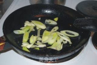 Stir-fried Tenderloin with Mango and Green Pepper recipe