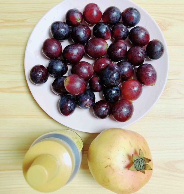 Grape Pomegranate Juice | Nourish The Lungs and Detoxify recipe