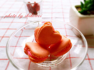 Heart-shaped Macarons recipe