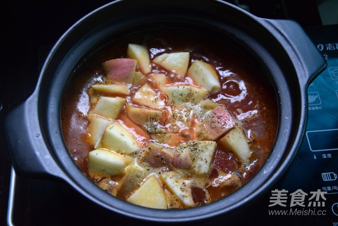 Beetroot Beef Brisket Fruit and Vegetable Soup recipe