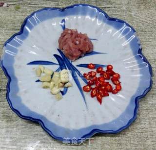 Eggplant with Minced Meat recipe