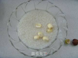 Early Autumn Diet Therapy --- Lotus Leaf and Lotus Seed Porridge recipe