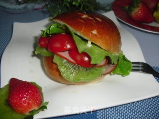 Fruit and Vegetable Salad Burger recipe