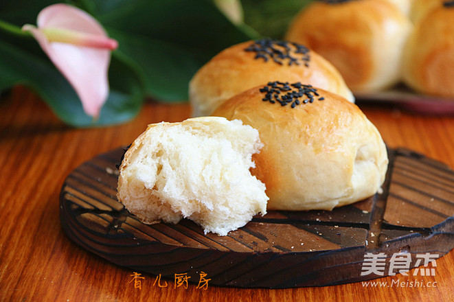 Sesame Yogurt Meal Buns recipe