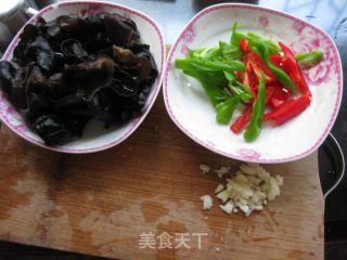 Stir-fried Black Fungus recipe