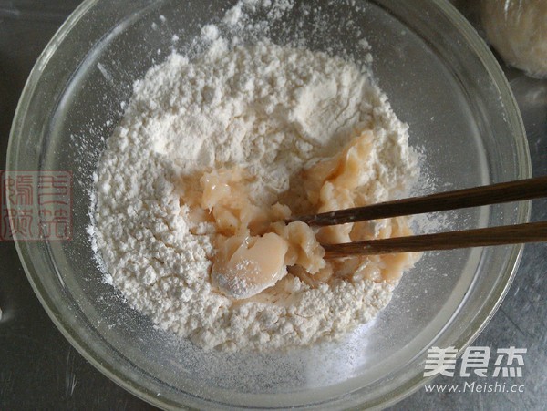 Red Bean Paste and White Crust Mooncakes recipe