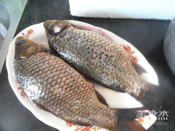 Braised Black Crucian with Soy Sauce recipe