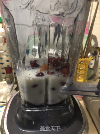 Cherry Milkshake recipe