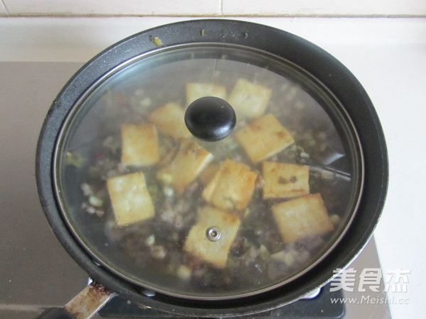 Braised Tofu with Pickled Vegetables and Minced Pork recipe