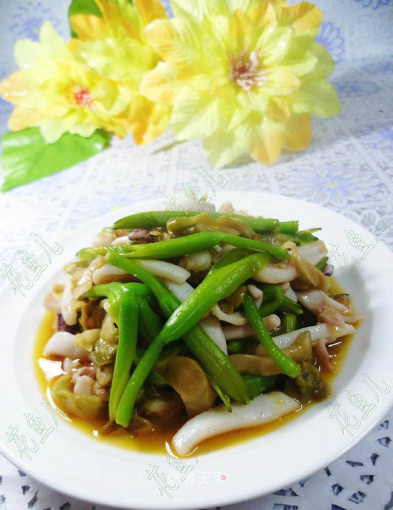 Fried Squid with Mustard and Daylily recipe