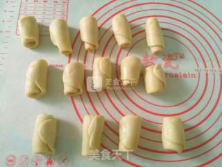 Egg Yolk Crisp recipe