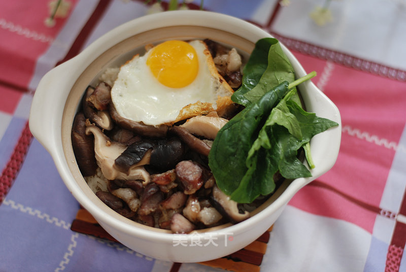Claypot Rice with Mushroom and Sausage recipe