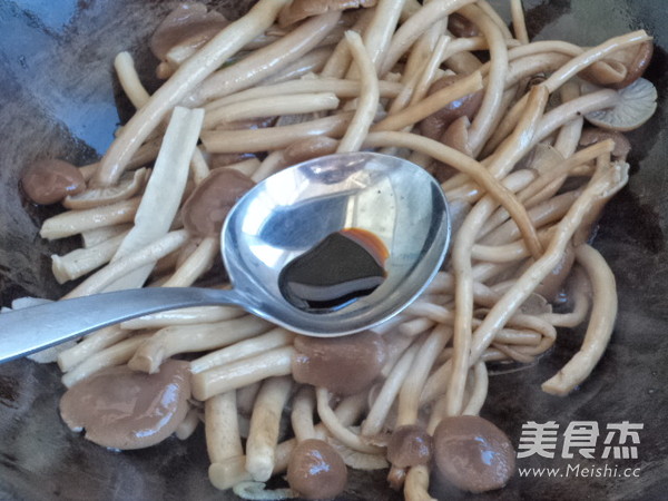 Braised Tea Tree Mushroom recipe