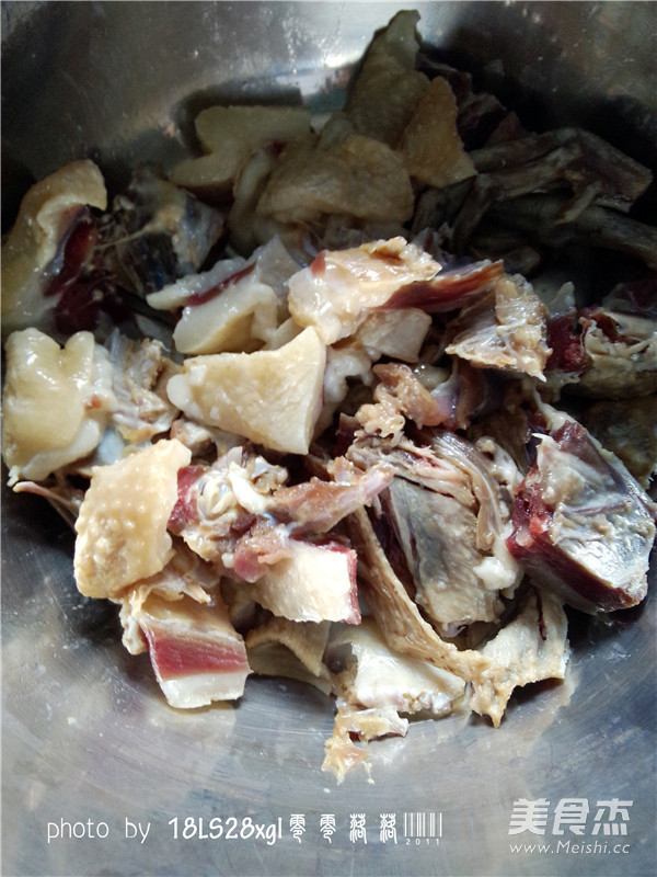 Cured Duck Trotters in Clay Pot recipe