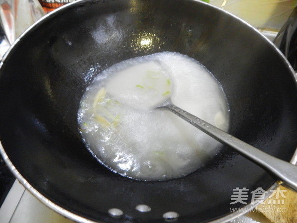 Lettuce in Soup recipe