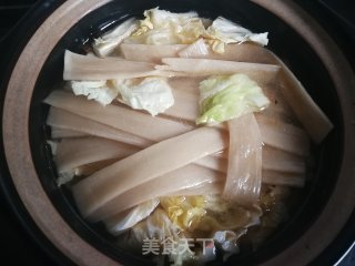 Chinese Cabbage Stewed Noodles recipe