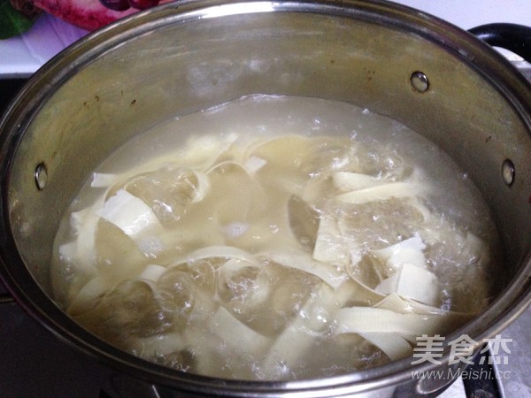 Knock Shrimp and Tofu Soup recipe
