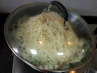 Braised Noodles with Pork Belly and Beans recipe