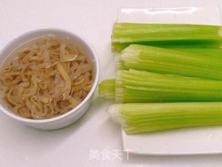 Wasabi Celery Jellyfish Shreds ☆ Big Jellyfish Skin 1 recipe