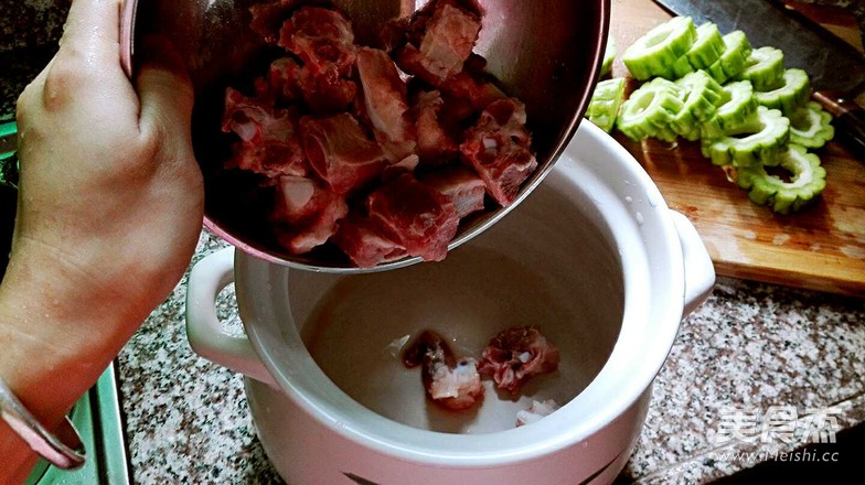 Bitter Gourd Pork Ribs Soup recipe