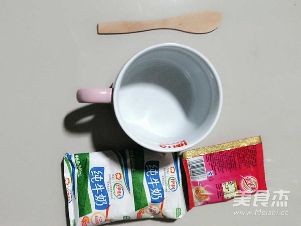 Super Simple Microwave Cake recipe