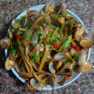 Lazy Version! ! ! Stir-fried Bamboo Shoots with Conch! ! ! What Beihai People Do! ! ! recipe