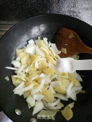 Fried Potato Chips with Onions recipe