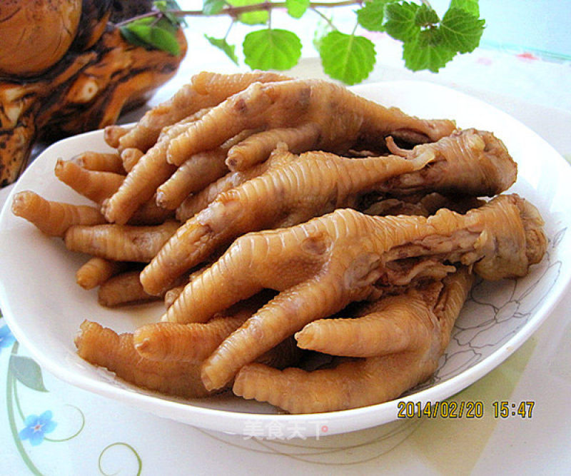 Delicious Braised Chicken Feet recipe