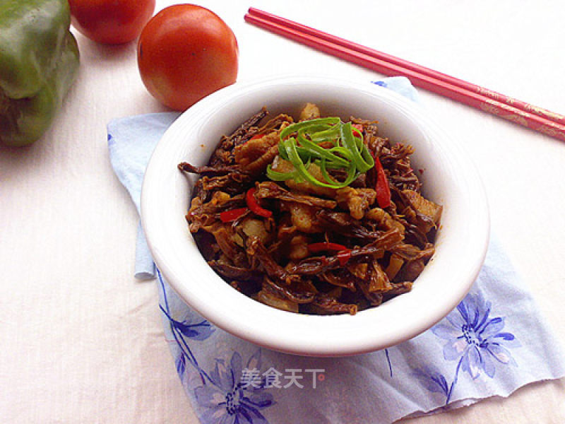 Countryside Stir-fry: Stir-fried Pork Belly with Beans recipe