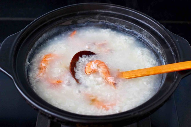 Carrot Congee with Sea Shrimp and Preserved Egg recipe