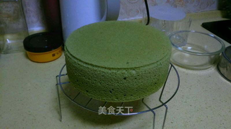 Matcha Yogurt Chiffon Cake recipe