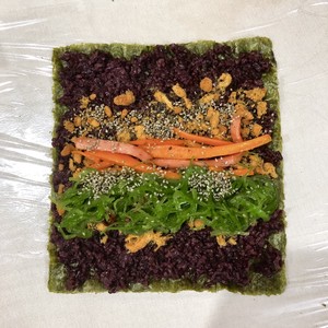 Super Delicious and Simple Seaweed Rice! recipe