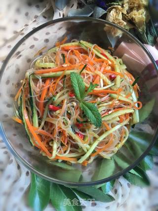 Carrots Mixed with Vermicelli recipe