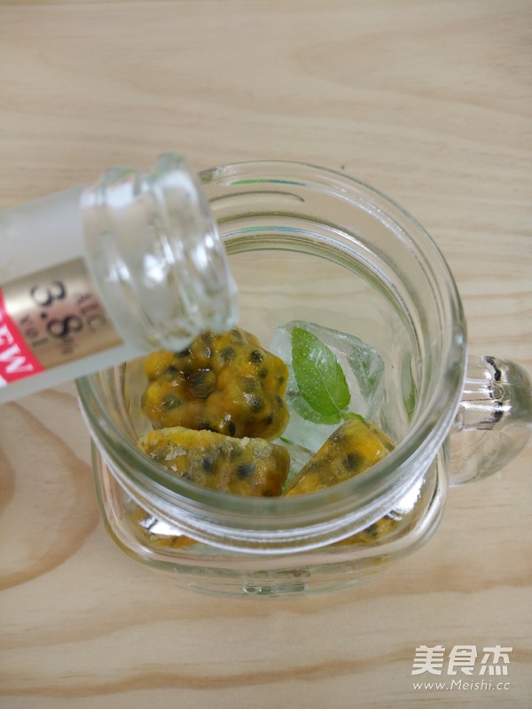 Passion Fruit Cocktail recipe