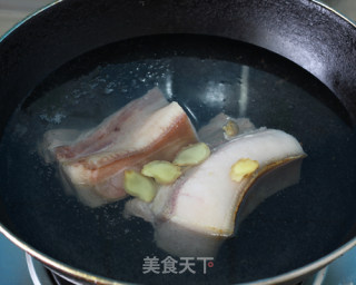 The First Dish of Sichuan Cuisine---golden Twice-cooked Pork recipe