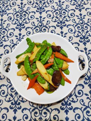 Stir-fried Chinese Yam with Sausage and Snow Pea recipe