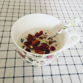 Cranberry Milky Oatmeal recipe