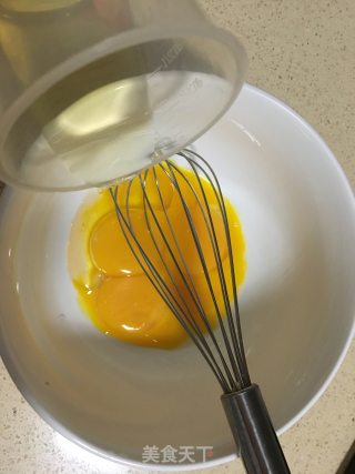 #四session Baking Contest and is Love Eat Festival# 2017, "golden Rooster Repays Fortune" Cake Roll recipe