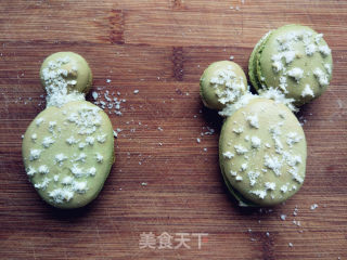 #aca Fourth Session Baking Contest# Making Pornographic Matcha Cactus Macaron recipe