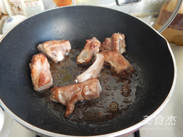 Stewed Ribs with Potato Vermicelli recipe