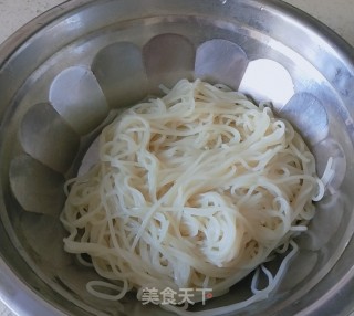 Refreshing Cold Noodles recipe