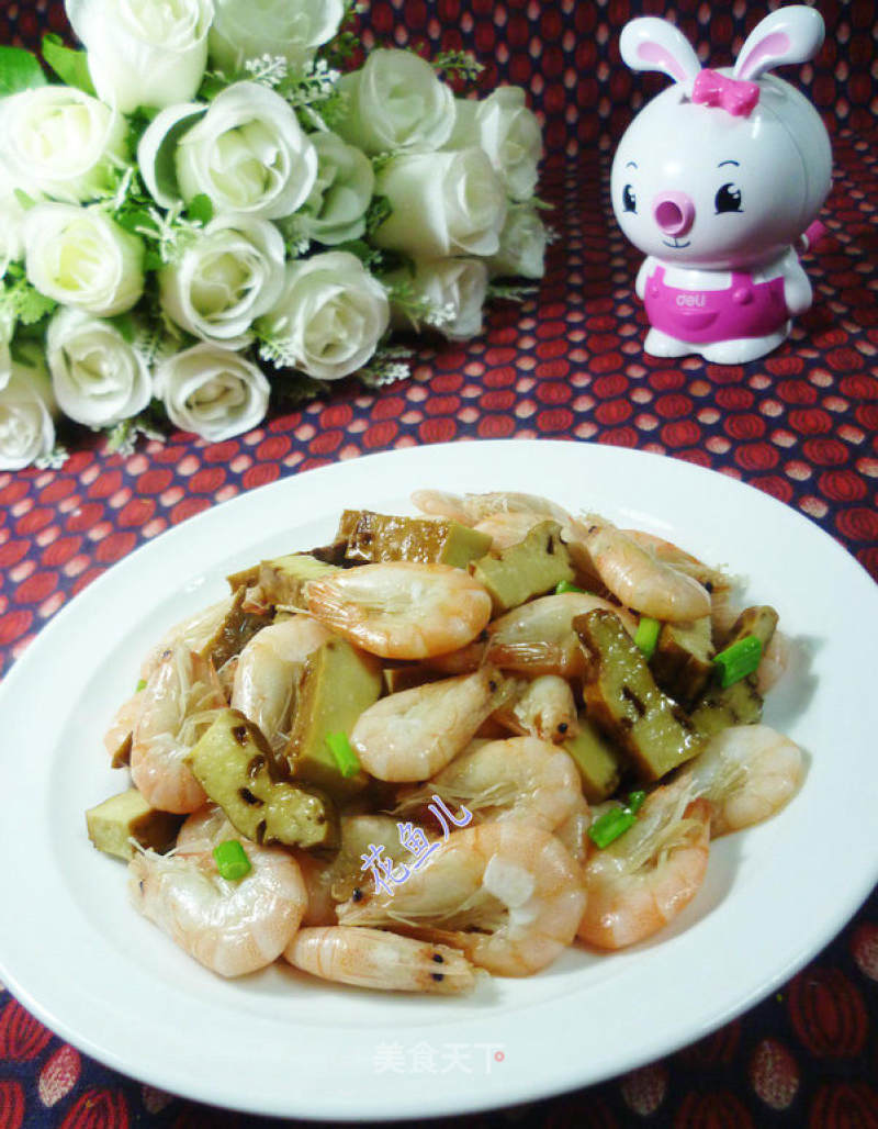 Stir-fried Jiangbai Shrimp recipe