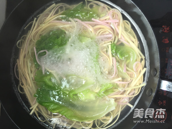 Double Star Egg Fried Noodle recipe