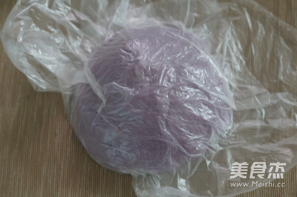 Purple Cabbage Hand Rolled Noodles recipe