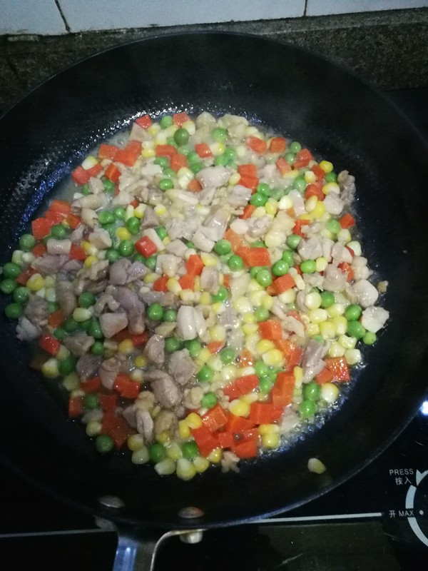 Stir-fried Diced Chicken with Colored Beans recipe